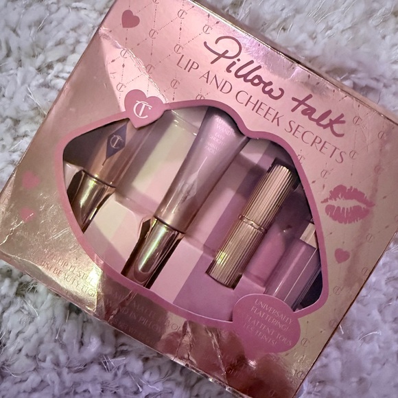 Charlotte Tilbury Pillow Talk Lip and Cheek Secrets Set -new with box